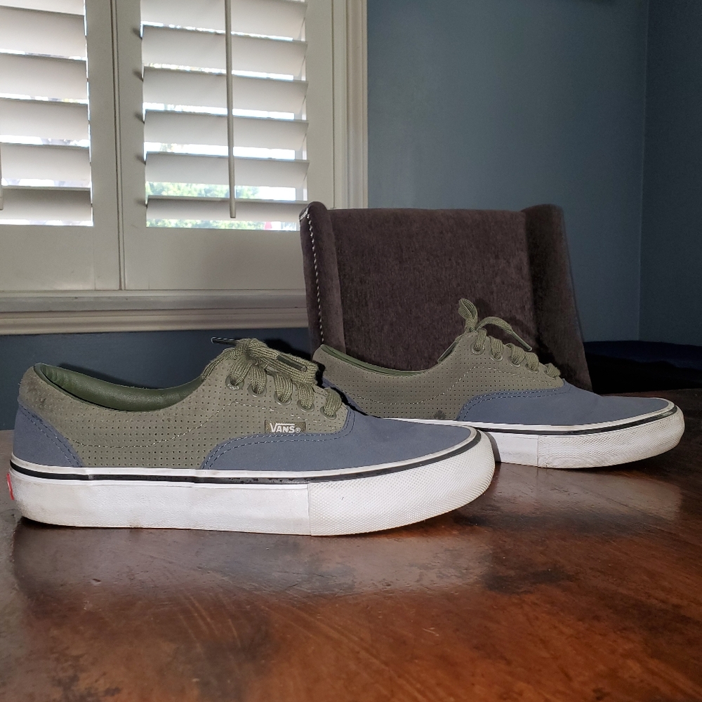 Vans Men's  big boys Shoe olive 2 tone: 7.0 l…